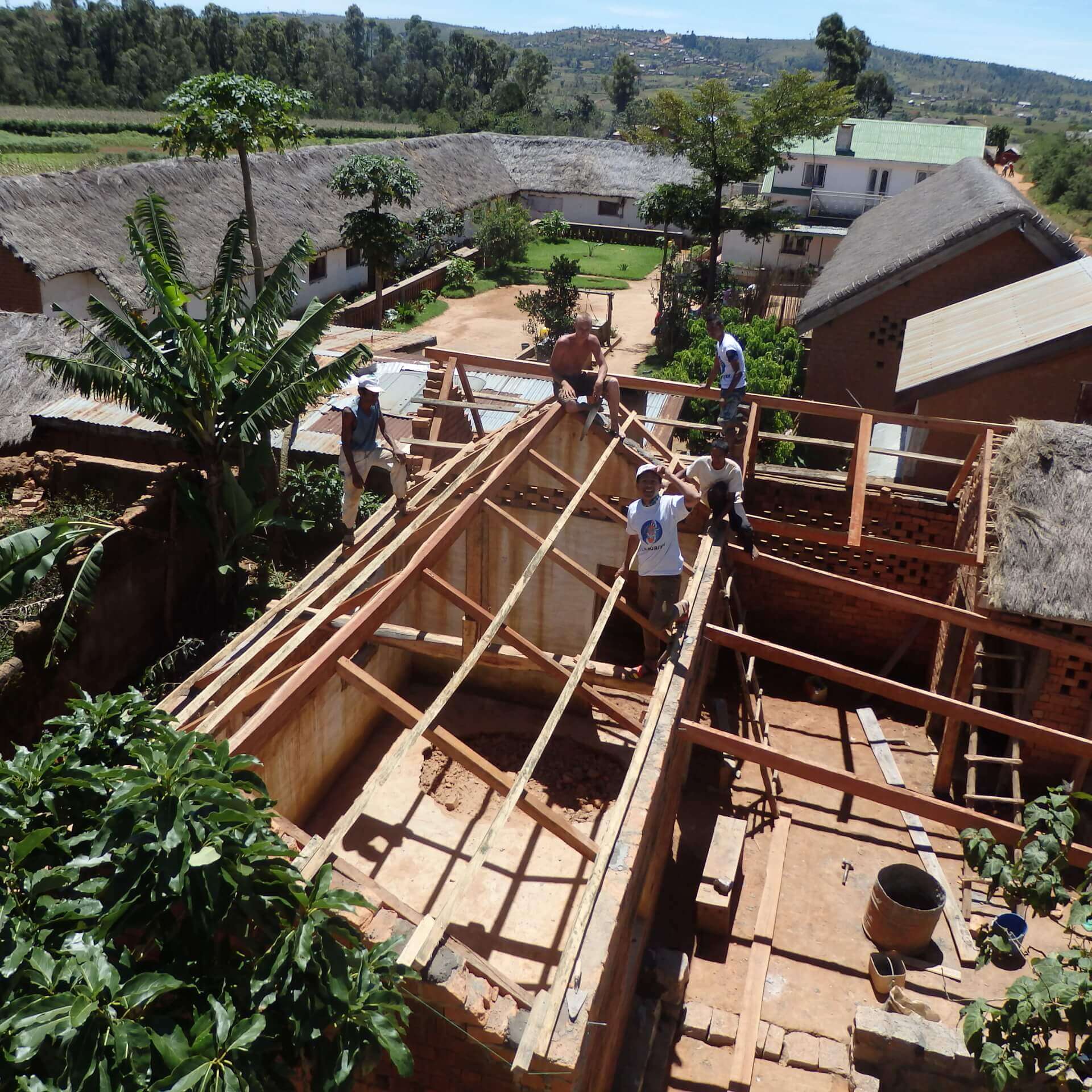 - | Le Lémurien - Maison de Madagascar