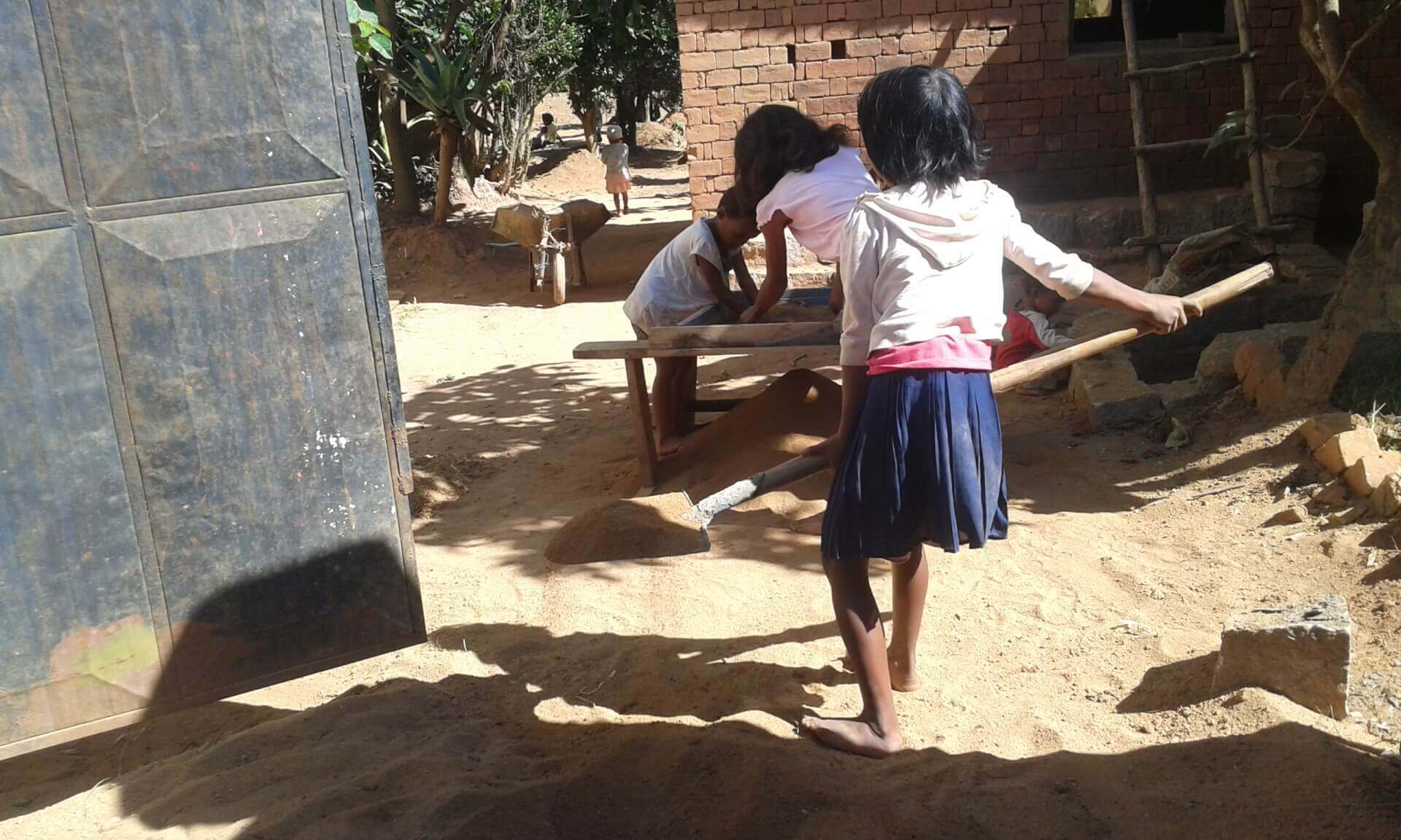 - | Le Lémurien - Maison de Madagascar