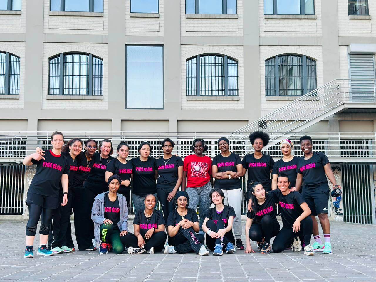 Pink Claw day 100% femmes 🙋🏽 | Kabubu