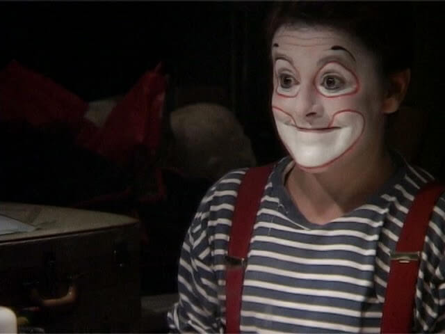 Etranger, Trio de clowns | Théâtre Marie-Jeanne