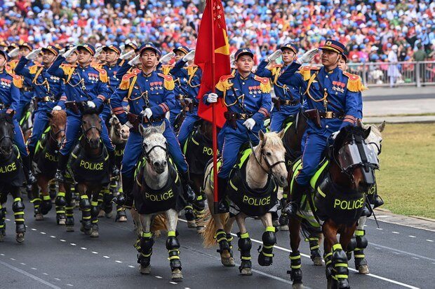 Tinh giản ngành công an, không công khai quân số có minh bạch ? | Vietnam Fraternité