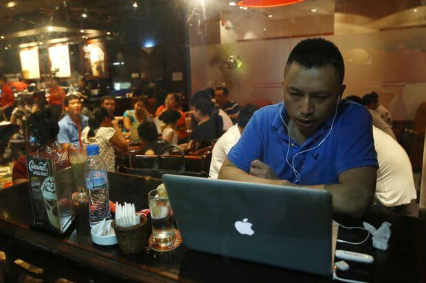 Ở Việt Nam, đụng đến công an không chỉ mất tiền mà còn bị bỏ tù | Vietnam Fraternité