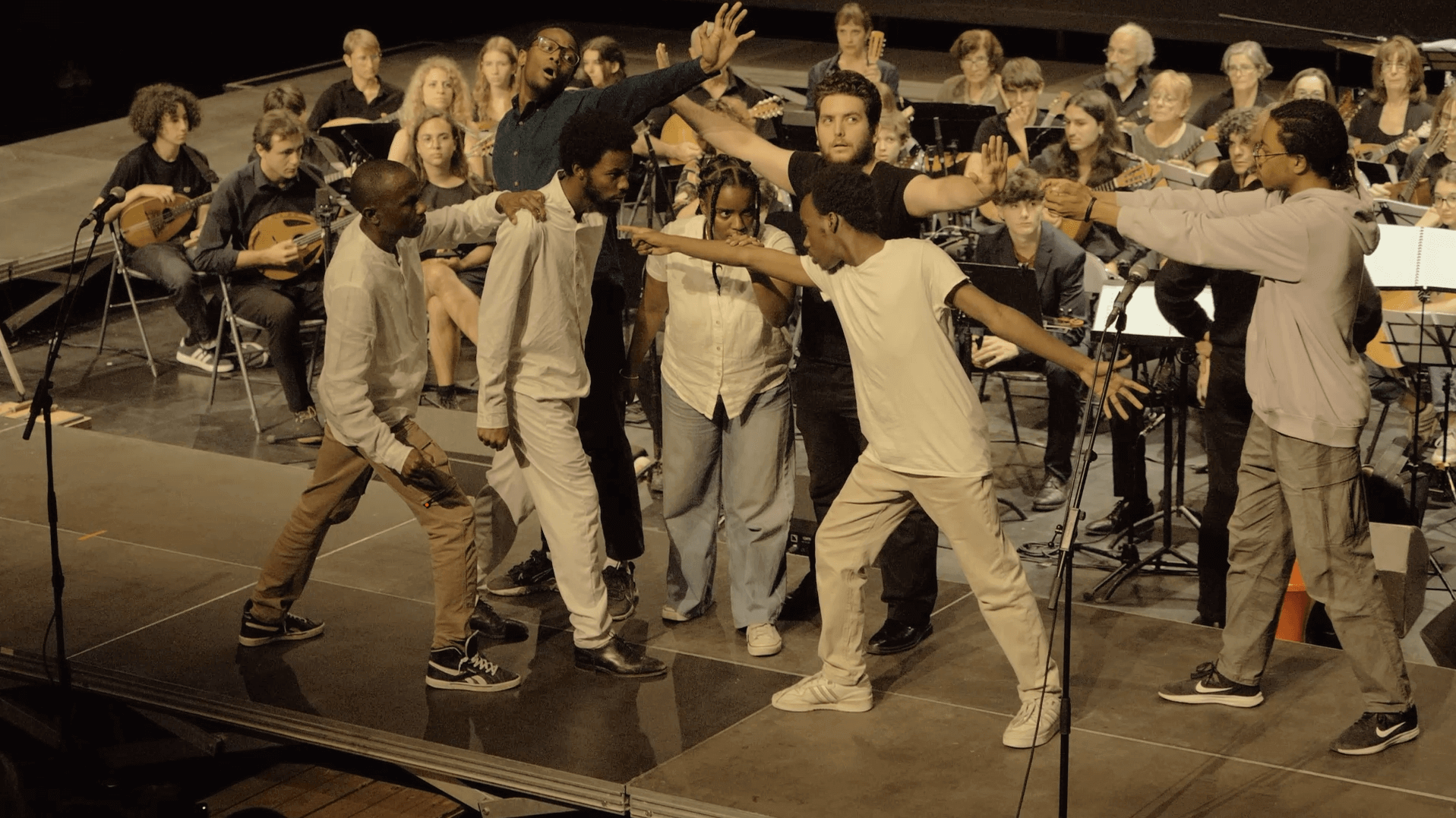 MÈRE(S) - Étape de travail n°2 : "La troisième chose" | Organon