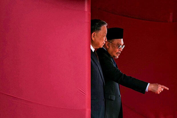 Tổng bí thư lấn sân : bình thường hóa việc vi phạm hiến pháp | Vietnam Fraternité