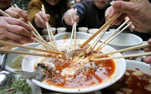 Tập quán ăn uống kinh khủng của người Việt | Vietnam Fraternité