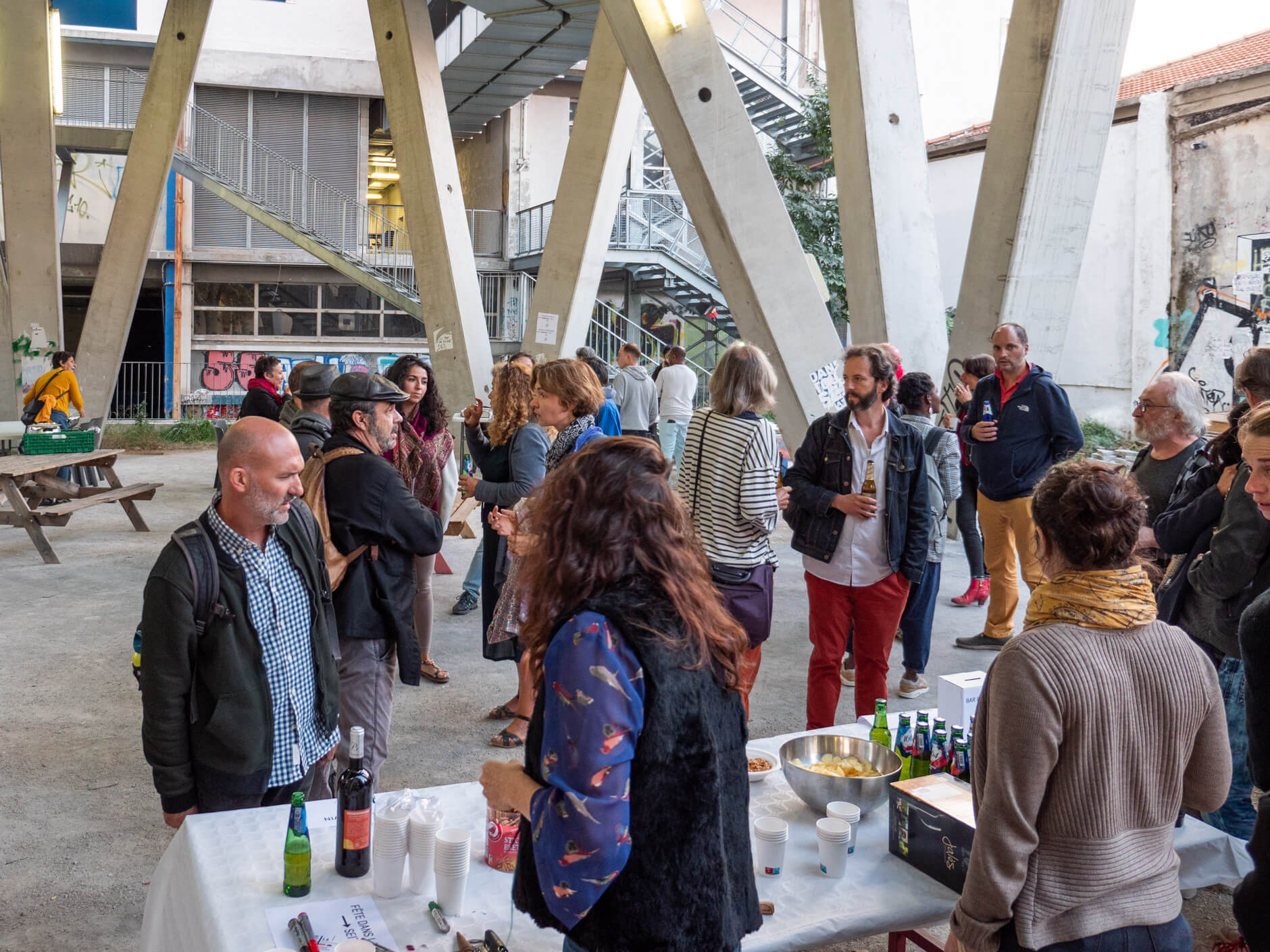 APÉRO DE RENTRÉE à Marseille | La Réplique