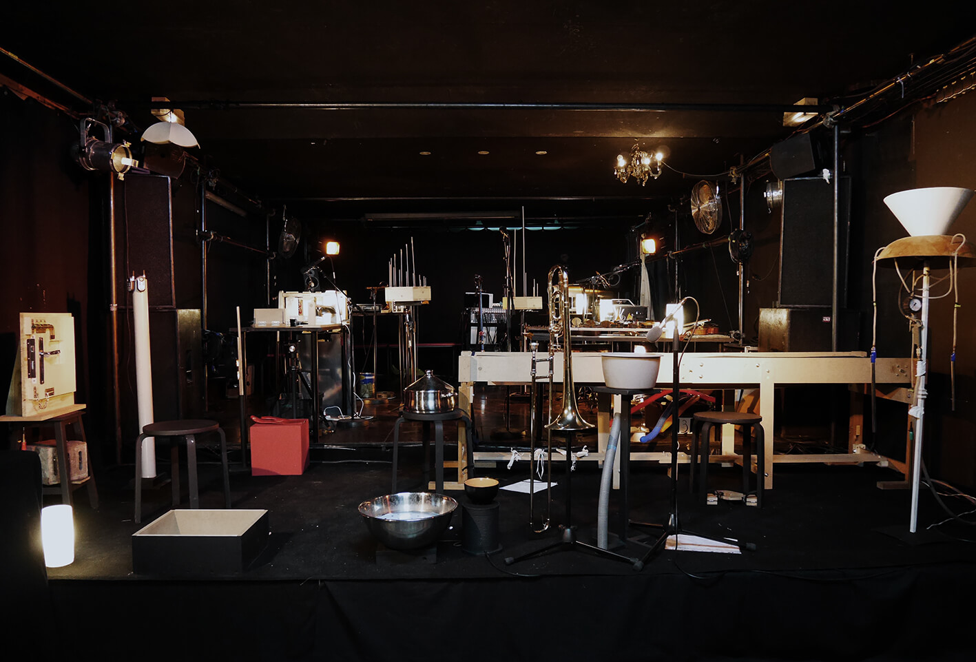 LABO D'ARTS VIVANTS - Acustica | La Réplique