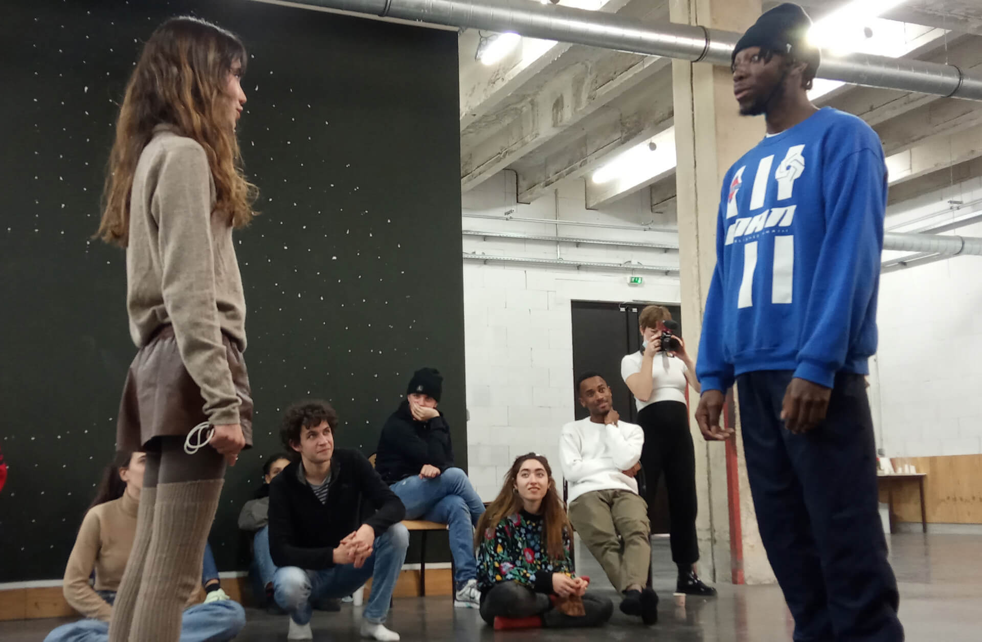 Les secrets de l'acteur comme outils pour le monde : construire de l'humain par le théâtre | La Réplique