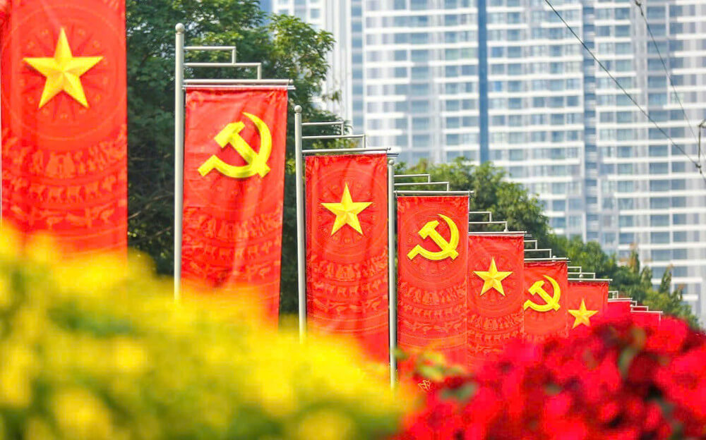 Những đấu đá và phô trương quyền lực trước Đại hội 14 | Vietnam Fraternité