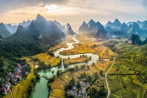 Việt Nam trong năm 2023, khủng hoảng đã bắt đầu ? | Vietnam Fraternité