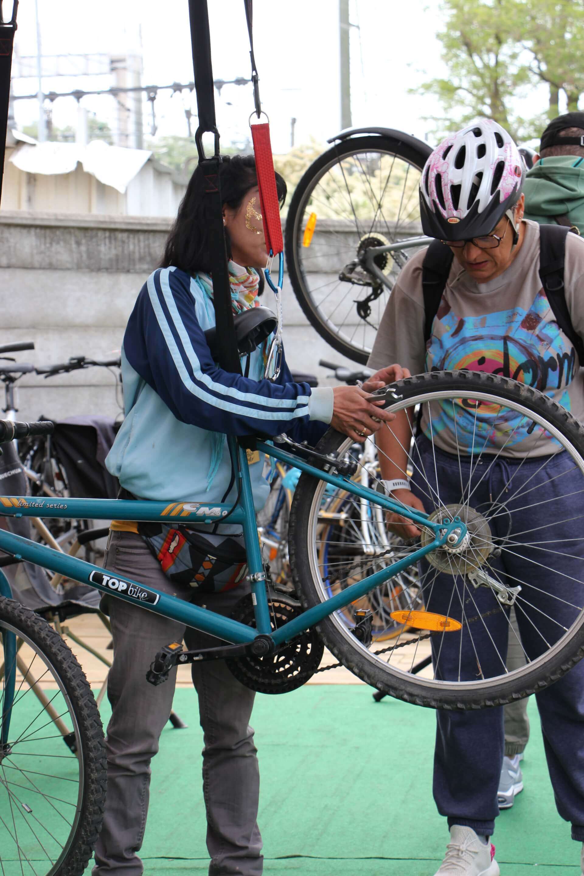Atelier de co-réparation vélo en mixité choisie | La Venelle