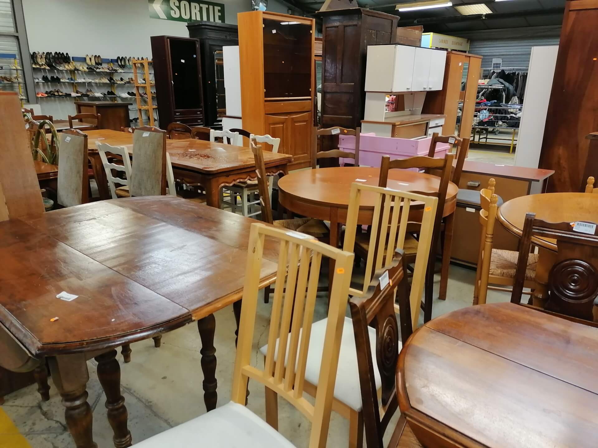 - | Emmaüs Parempuyre