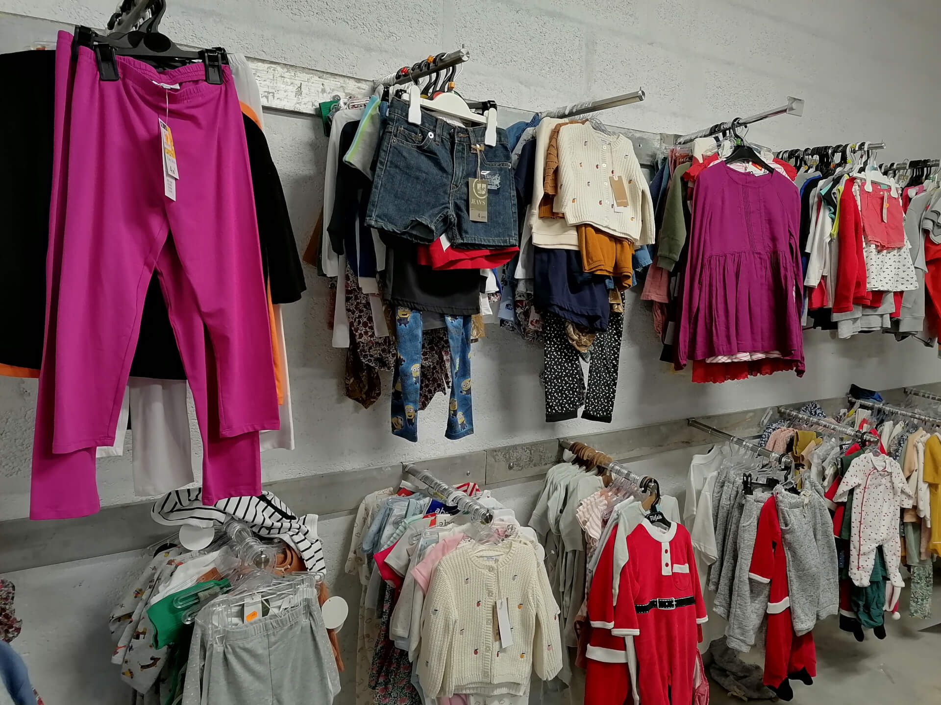 - | Emmaüs Parempuyre