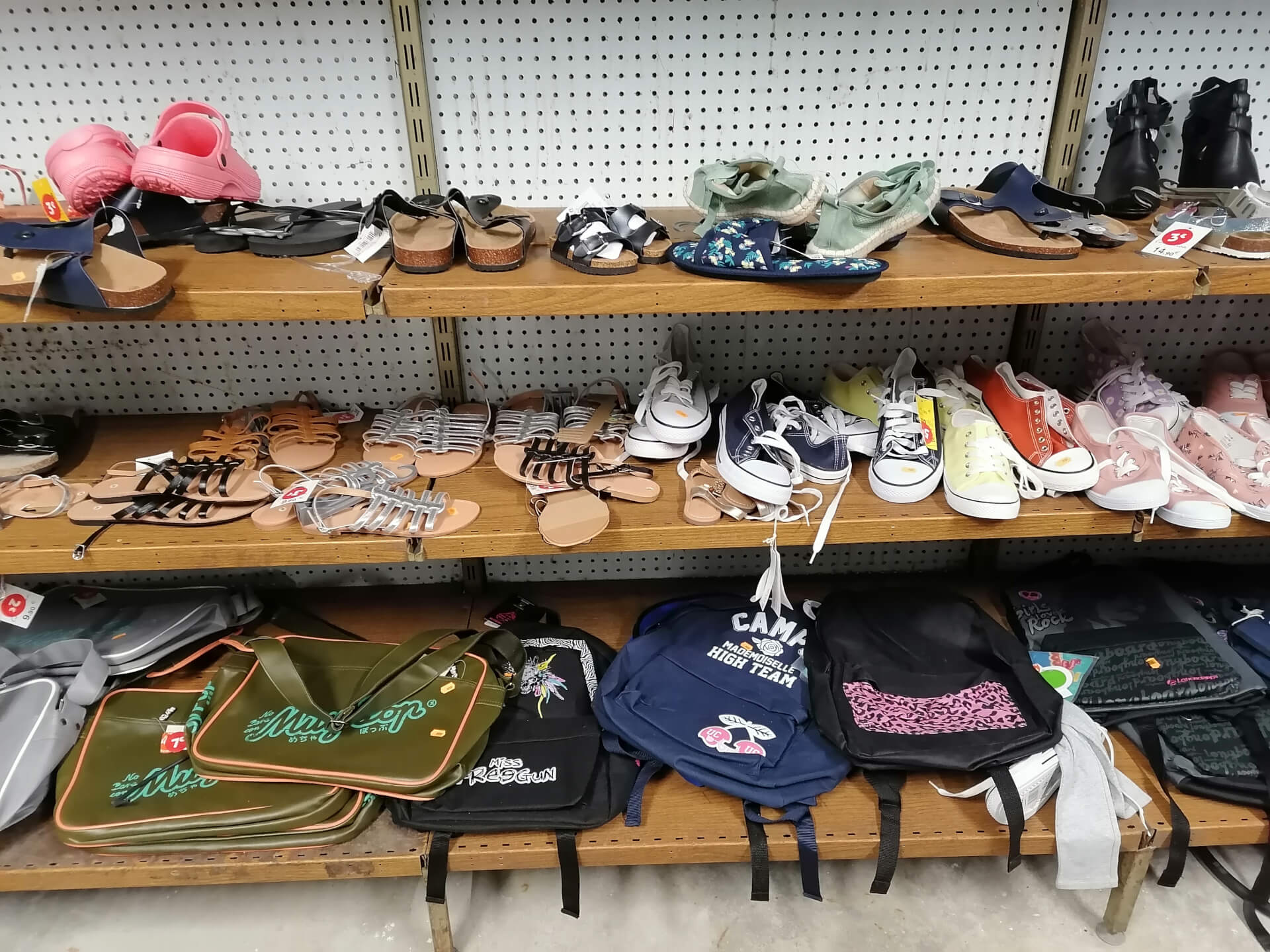 - | Emmaüs Parempuyre