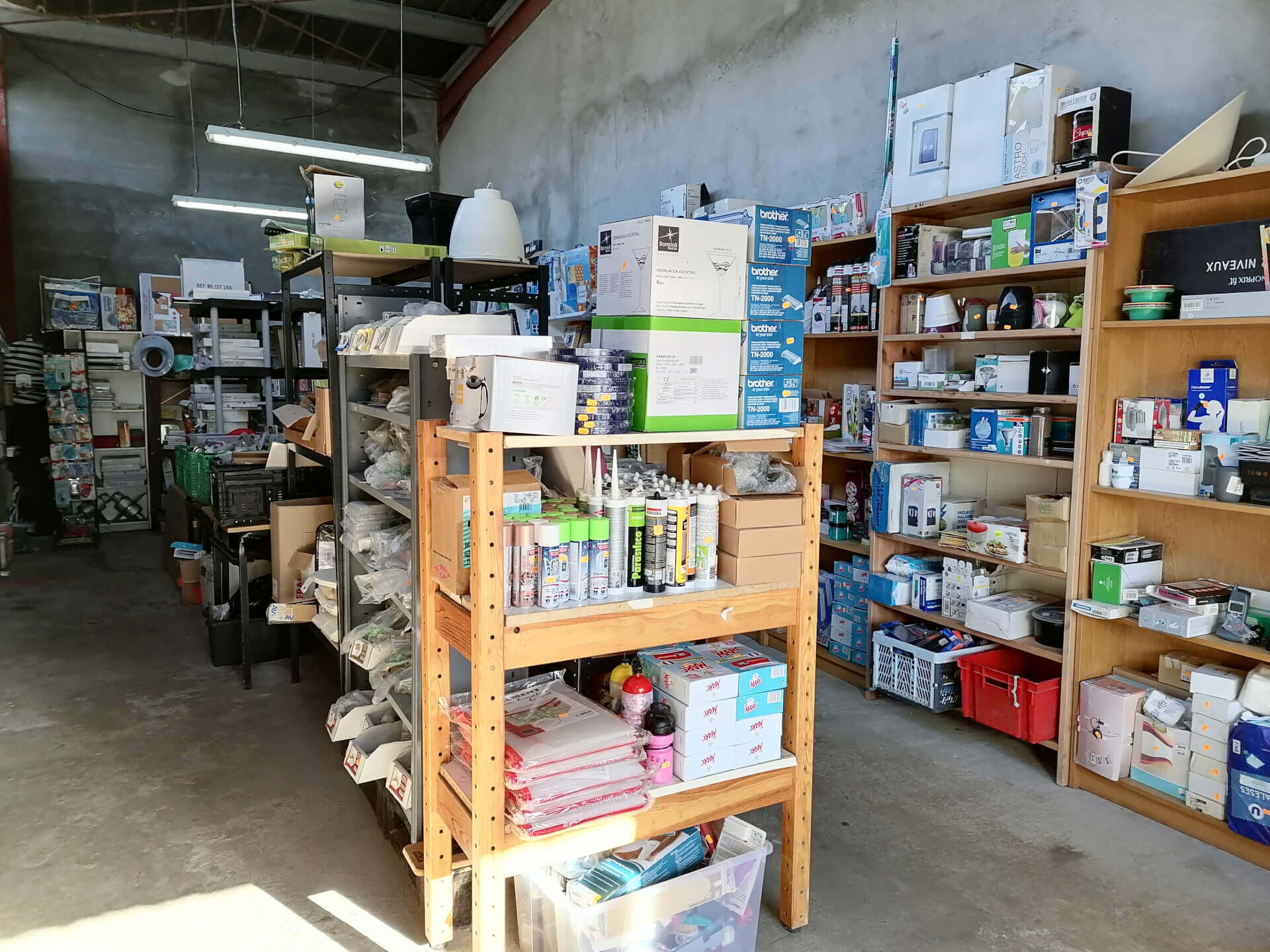 Stand bric à vrac | Emmaüs Parempuyre