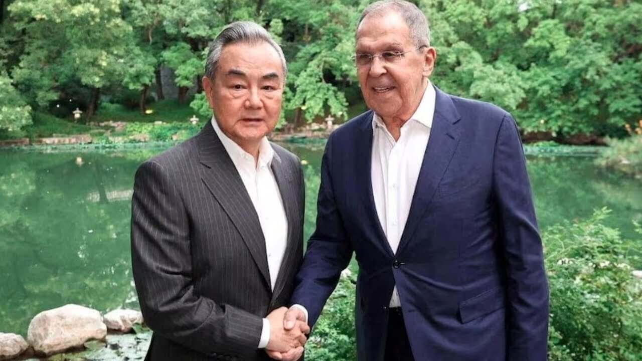 Tập Cận Bình để lộ mưu kế riêng với nước Nga, không ngờ Putin tóm được!