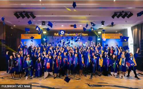 Cáo buộc Fulbright là "ổ cách mạng màu" để lộ nạn phe phái đánh phá lẫn nhau | Vietnam Fraternité