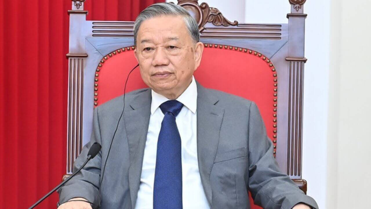 Trump chốt thuế quan 20% cho Việt Nam, bất ngờ Thái và Cam thắng Việt Nam!