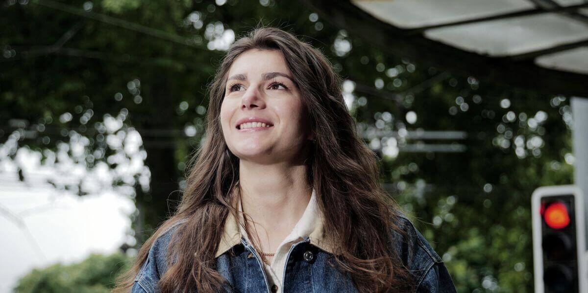 A l’âge de 19 ans, elle crée une école d’anglais au Laos | NK Seeds