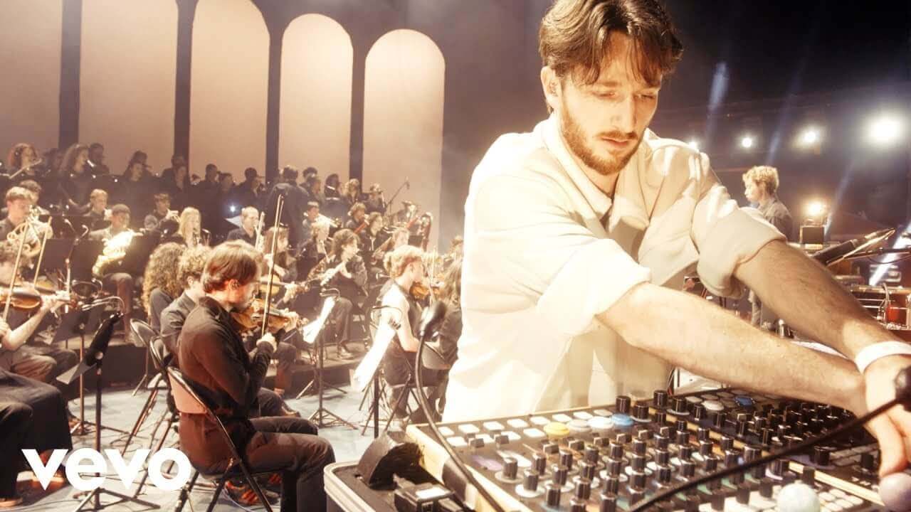 THYLACINE AND 74 MUSICIANS LIVE @ VIENNE