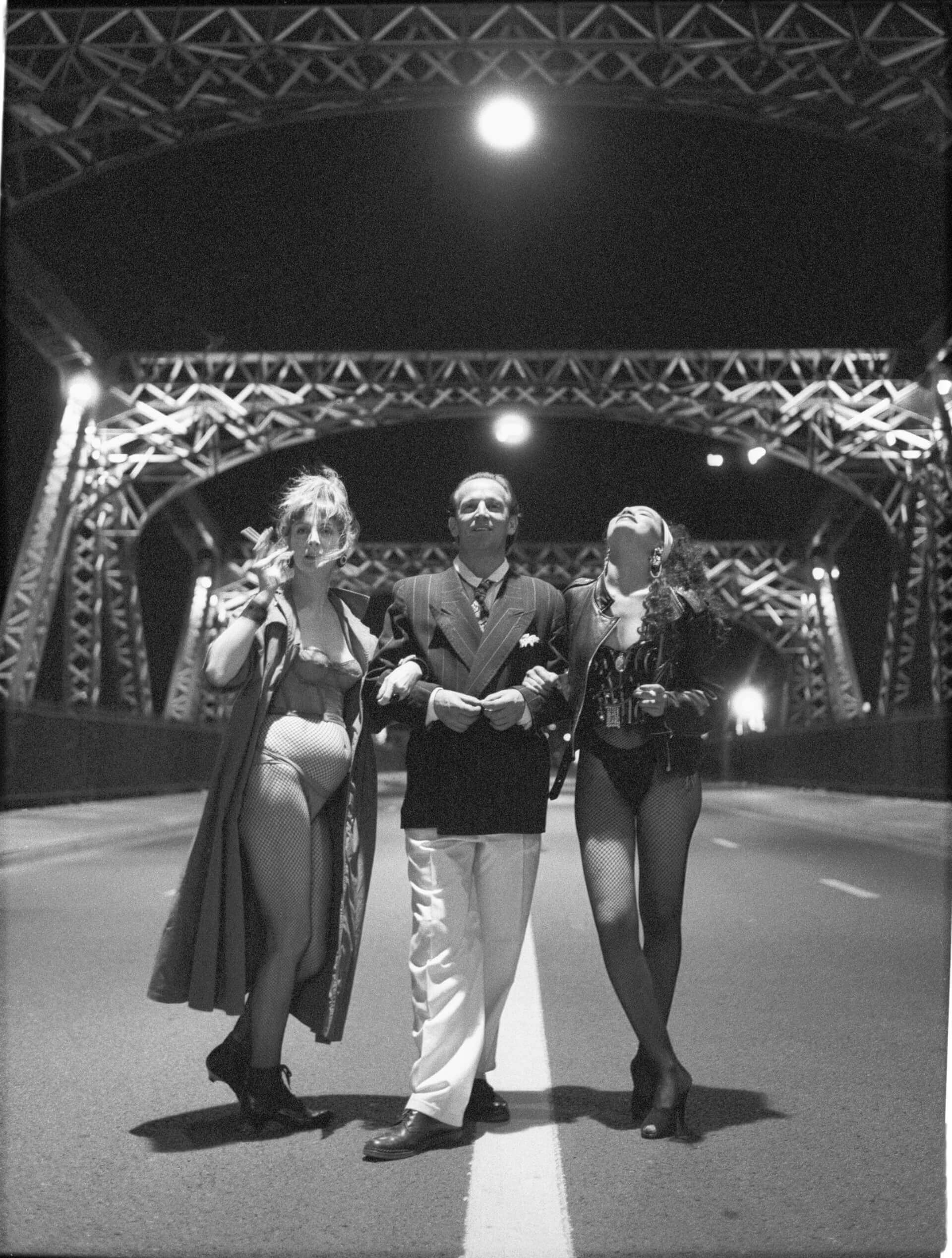 Enceinte sur le pont de Tolbiac 4 | Fred et Fred Lapierre