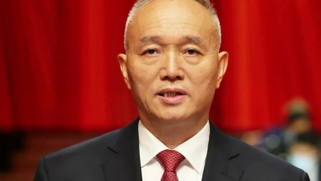 Quá sốc điều kiện về hưu kỳ quặc của ô Tập Cận Bình: vẫn nắm Quân đội!