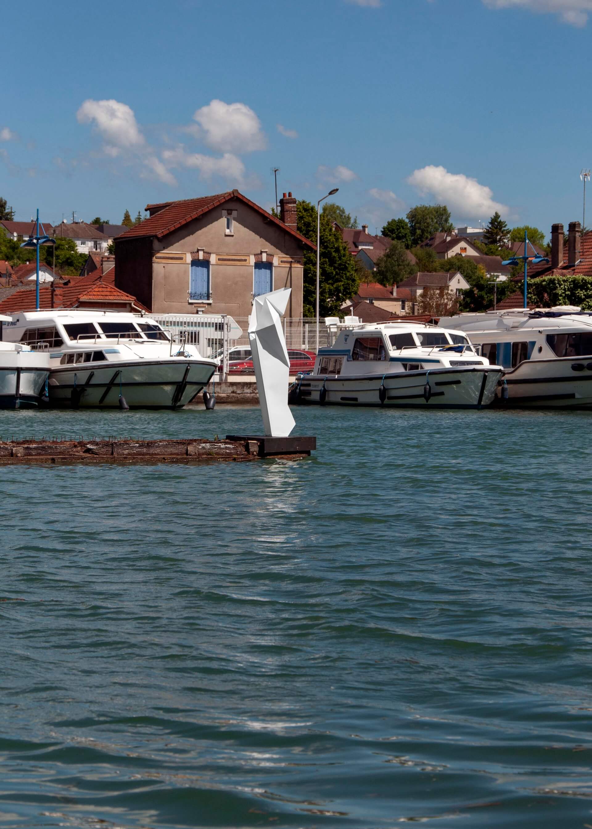 - | Jérôme Lavenir