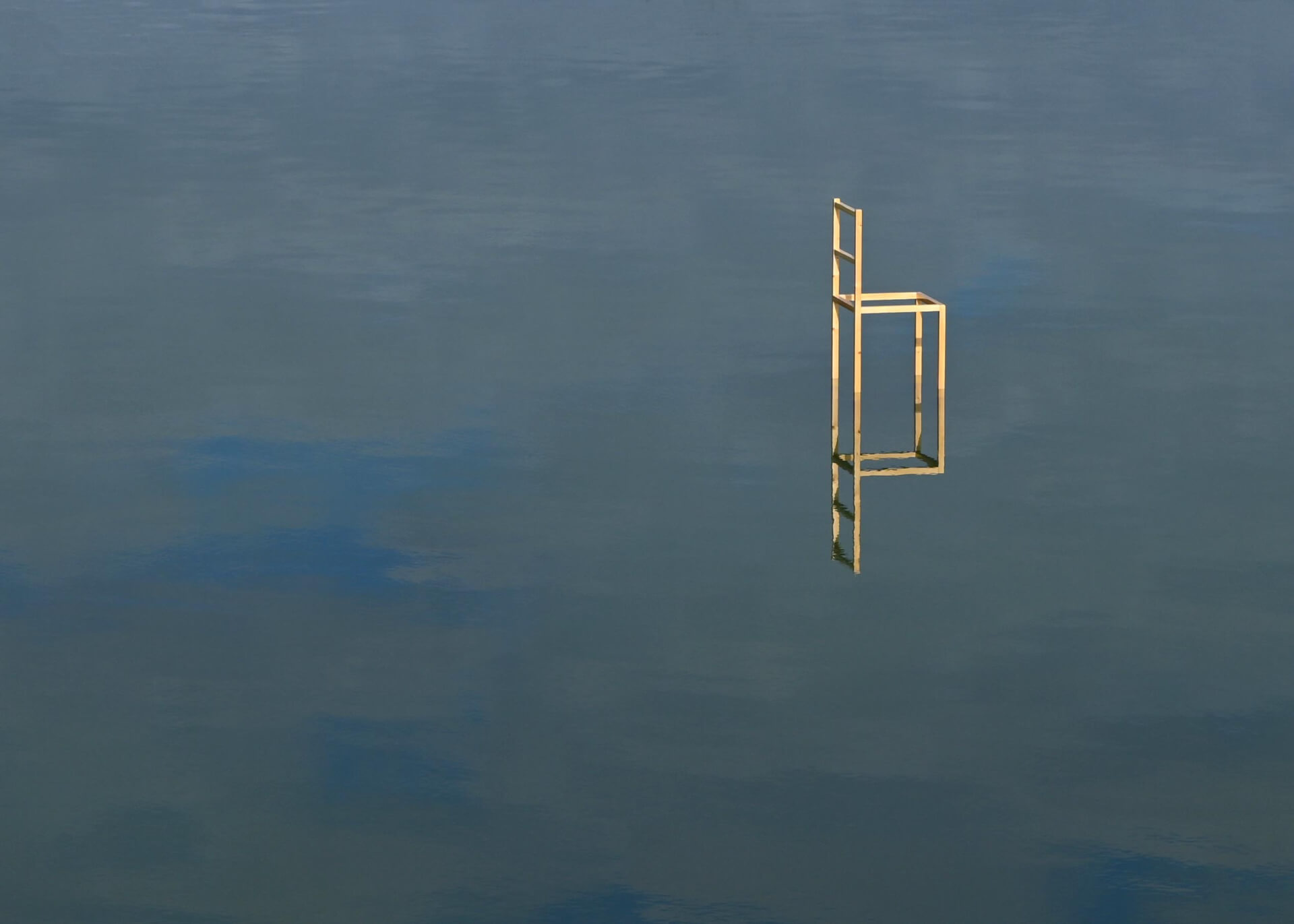 - | Jérôme Lavenir