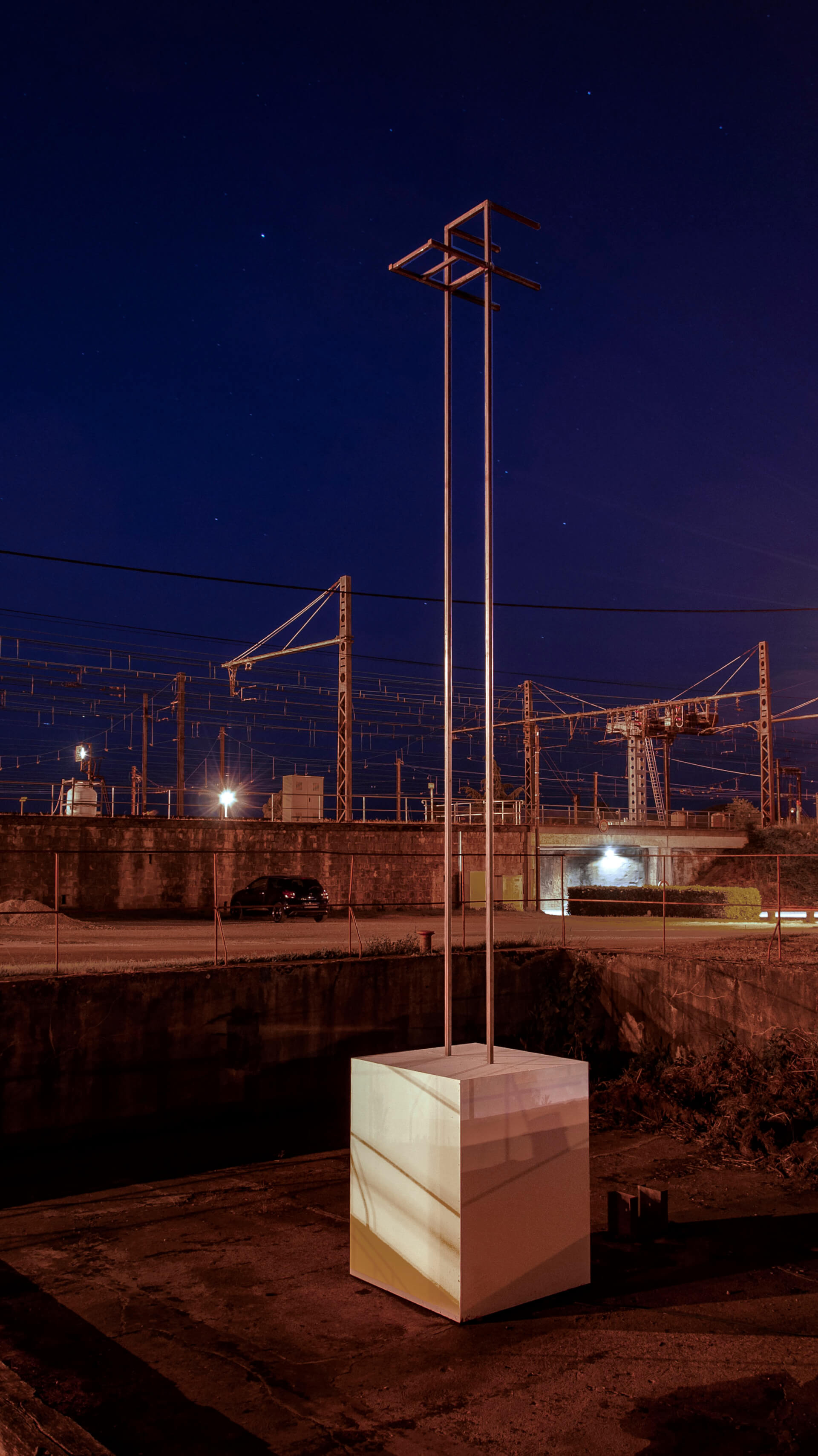 - | Jérôme Lavenir