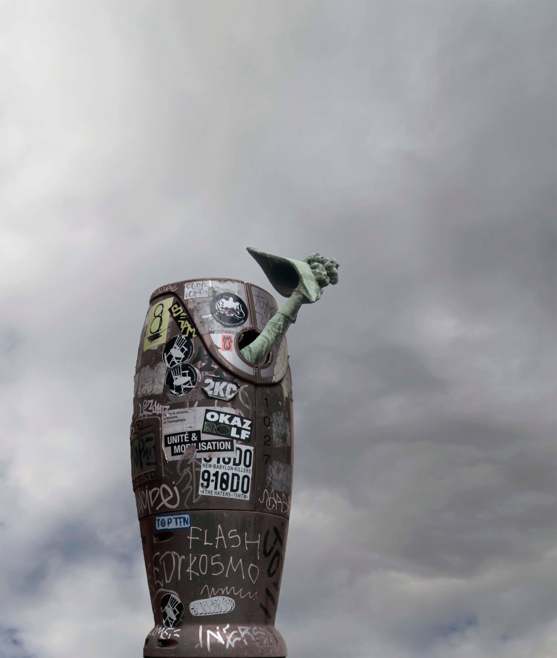 - | Jérôme Lavenir