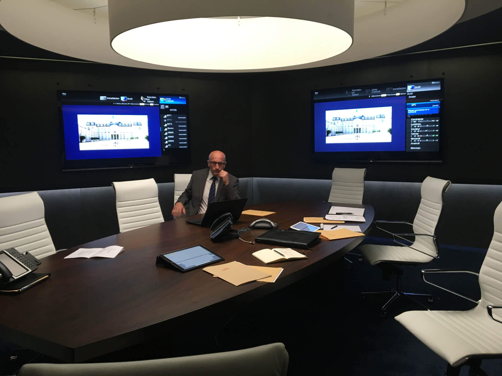 Baron Noir War Room 3 | Fred et Fred Lapierre