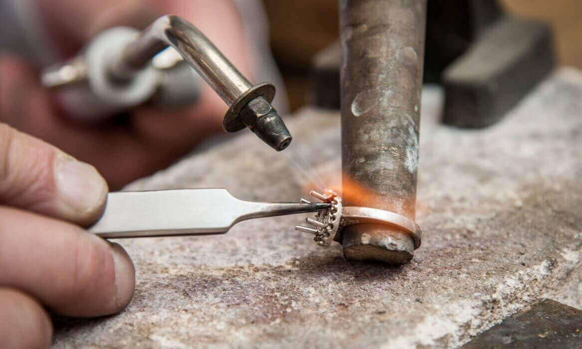 Bijoutier/ère | L'Outil en Main France