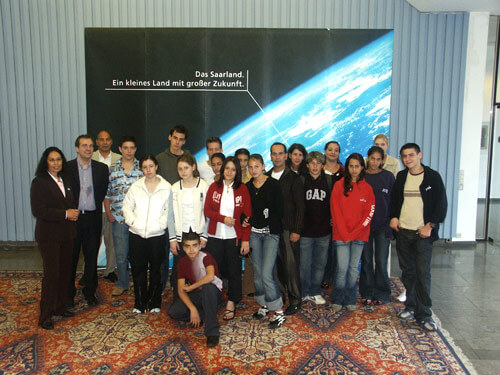 لتسقط الحدود ولتسقط الجبهات | Babelmed