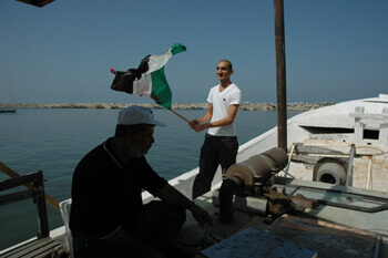 الحياة تحت الأنقاض | Babelmed