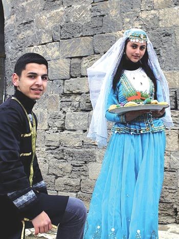 الانتفاضة السوريّة و المسألة الكرديّة: سؤال المواطنة والهويّة والعدالة الاجتماعيّة | Babelmed