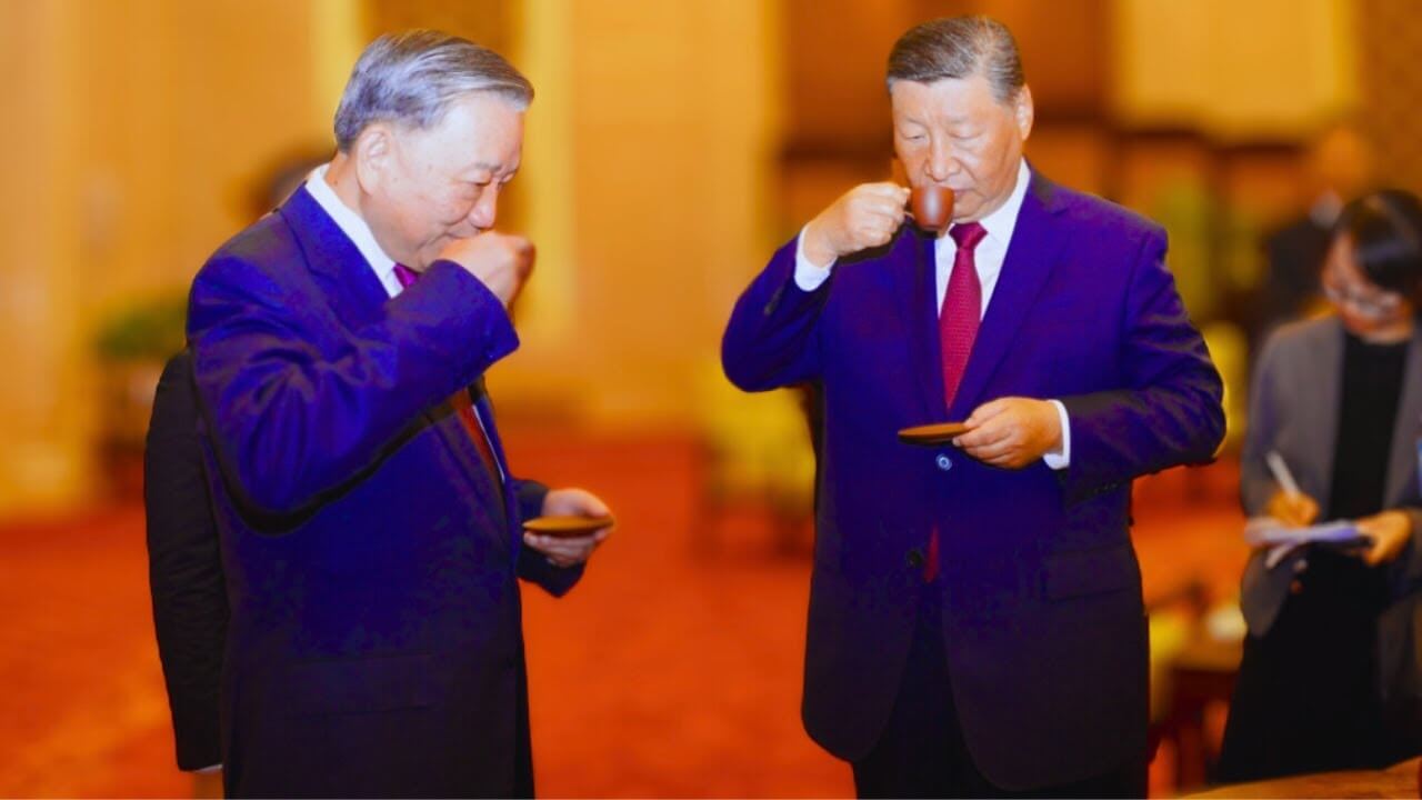 Kỳ lạ! Vì sao truyền thông Trung Quốc tường thuật điện đàm Tô&Tập khác báo chí Việt?