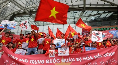 Biển Đông : Lợi - thiệt gì nếu Việt Nam kiện Trung Quốc ra Tòa PCA ? | Vietnam Fraternité