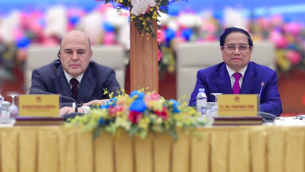 Gấu Nga quyết tâm làm lại cuộc đời, TT Chính chớp thời cơ!