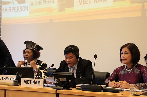 Sự lạc điệu của một phái đoàn | Vietnam Fraternité