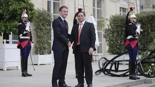 Pháp khó "chen chân" vào thị trường vũ khí Việt Nam | Vietnam Fraternité