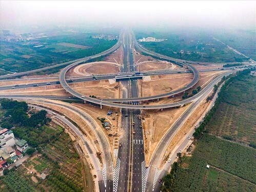 Kinh tế Việt Nam chưa bao giờ bi đát như bây giờ : người làm kẻ phá | Vietnam Fraternité