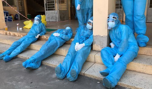 Sau đại dịch Covid-19, tinh thần nhân viên y tế xuống cấp | Vietnam Fraternité