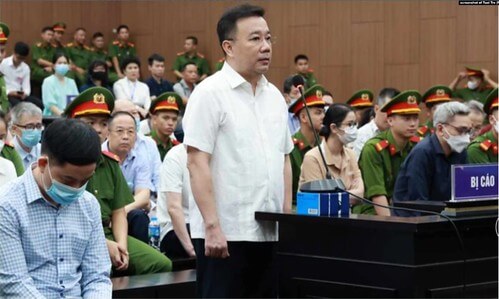 Chuyện xin giảm án trong vụ Chuyến bay giải cứu | Vietnam Fraternité