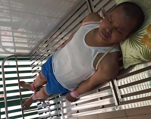 Ở viện tâm thần kinh hoàng hơn ở tù ! | Vietnam Fraternité