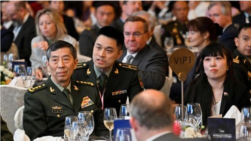 Tập Cận Bình lo sợ gì khi gấp rút thanh trừng nội bộ | Vietnam Fraternité