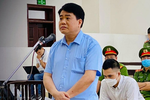 Nguyễn Đức Chung dùng 85 tờ giấy để chạy tội | Vietnam Fraternité