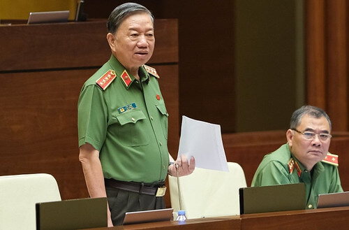 Trước bão táp, Tô Lâm vẫn an nhiên tự tại, nhờ ai ? | Vietnam Fraternité