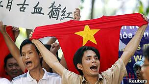 Việt Nam trong mối ‘tình tay ba’ Việt – Mỹ – Trung | Vietnam Fraternité