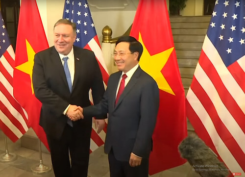 Hoa Kỳ tiếp tục mạnh miệng với Trung Quốc, Việt Nam lợi gì ? | Vietnam Fraternité