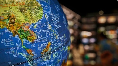 Doanh nghiệp ở Hải Dương treo bản đồ đường lưỡi bò | Vietnam Fraternité